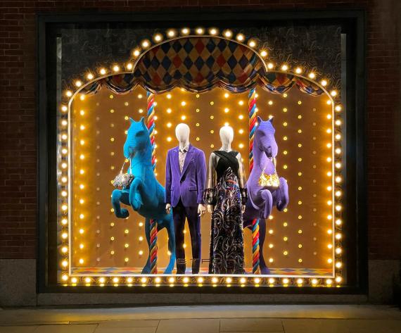Etro’s Holiday Window: A Whimsical Carousel of Color, Craft, and Celebration