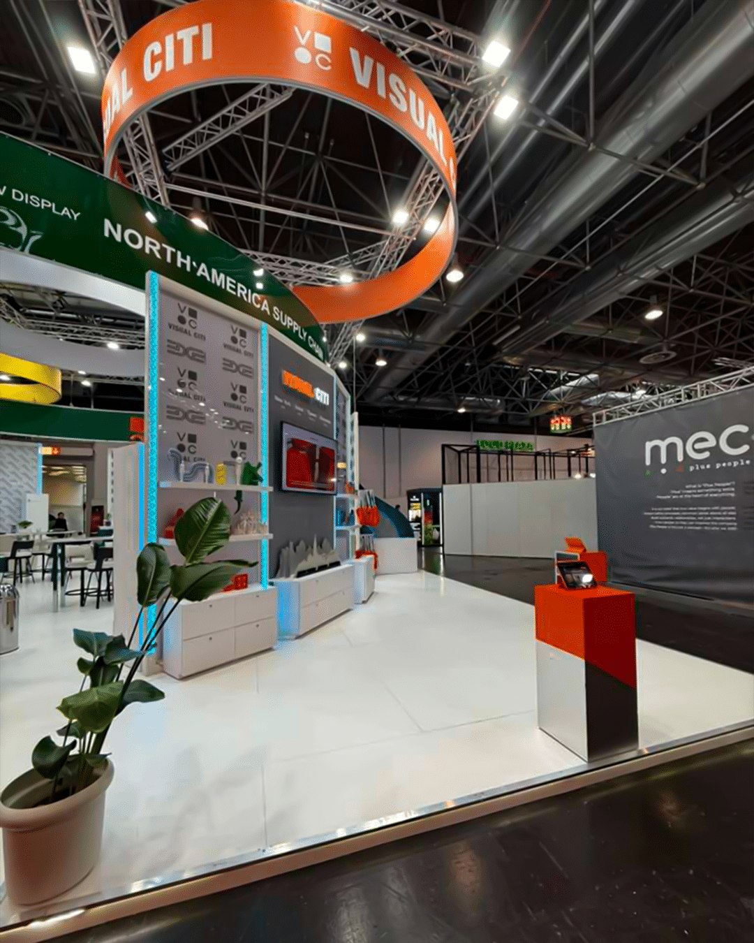 EDGEGLOBAL – Custom Fabrication and Visual Merchandising Solutions