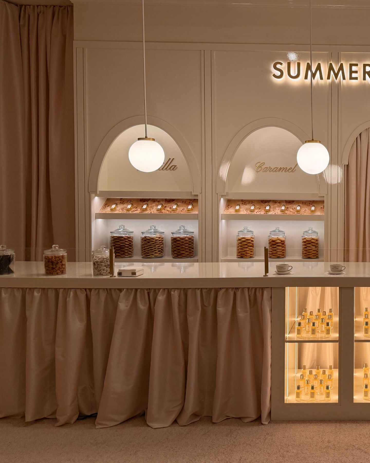 Summer Fridays Brings Sunlit Vanilla to Life with a Scented SoHo Pop-Up