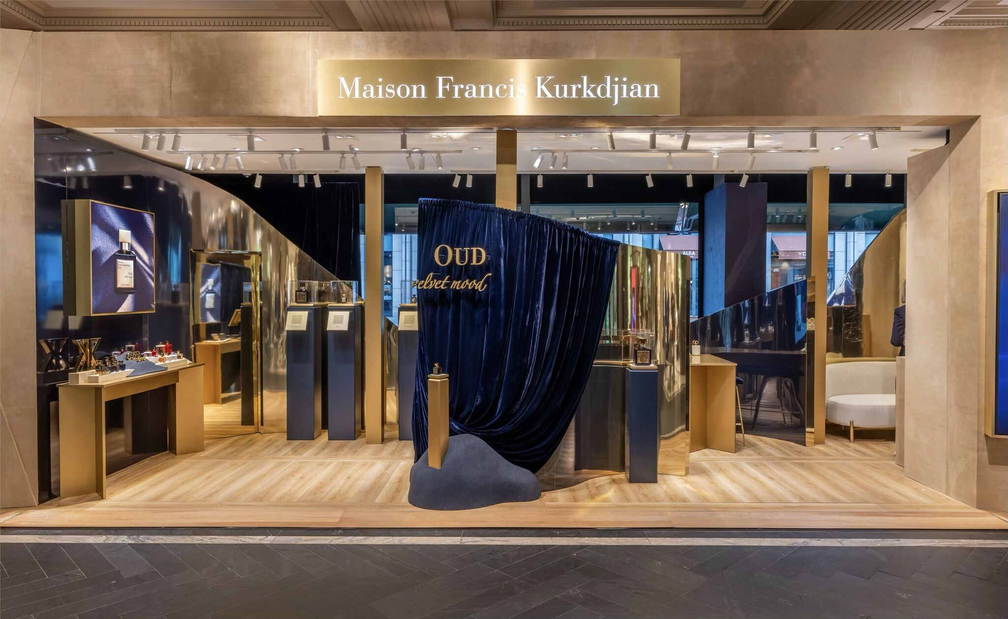 Maison Francis Kurkdjian Wraps Retail in Velvet with Oud Velvet Mood Installation