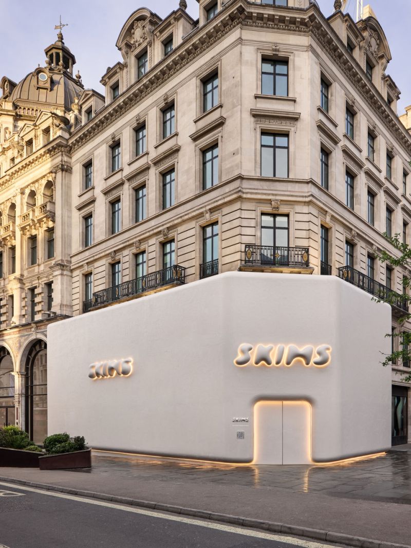 SKIMS Lands on Regent Street — A Sculptural Retail Moment