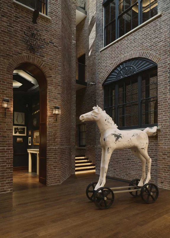 Hermès Opens Massive London Maison with Deep References to British History