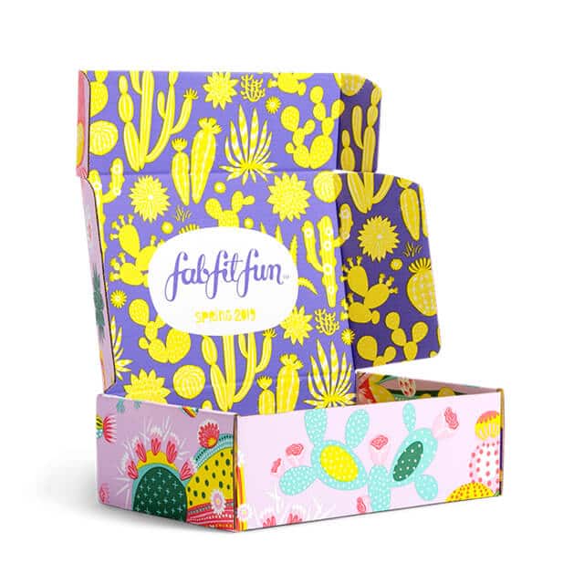 Tuck Boxes vs Sleeve Packaging: Which Creates a Better Unboxing Experience?