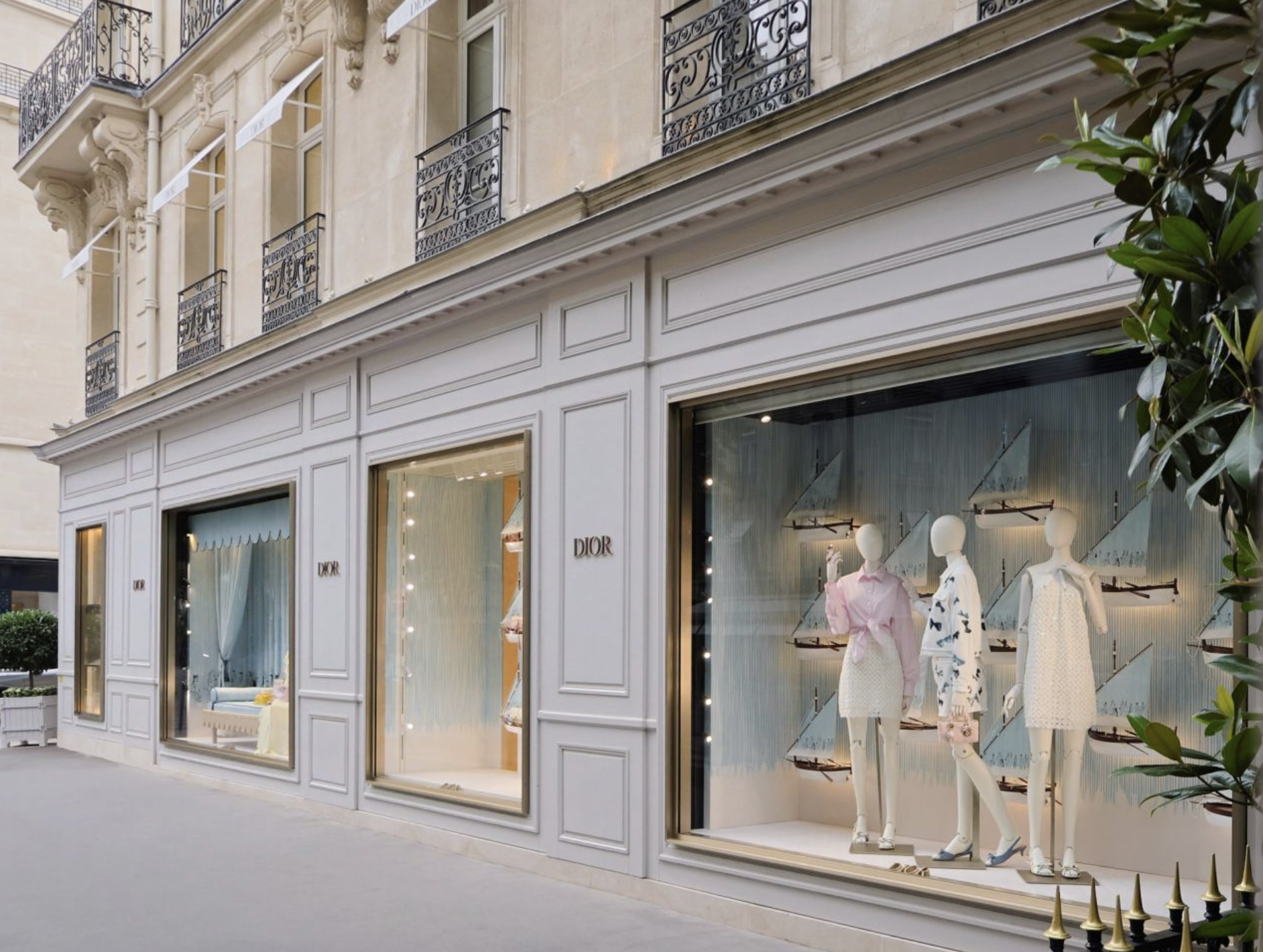 Christian Dior Couture — Riviera ’26: A Seaside Story of Color, Craftsmanship & Elegance
